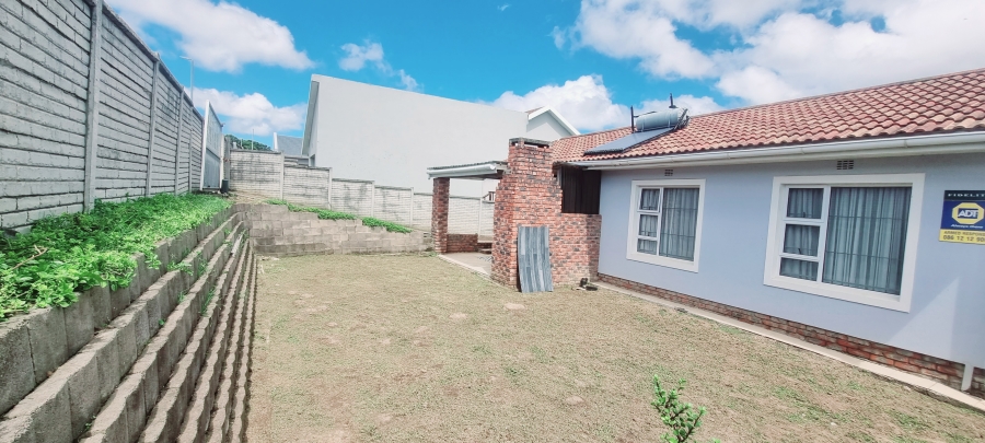 2 Bedroom Property for Sale in Haven Hills Eastern Cape